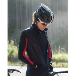 ASSOS UMA GT Gilet Sans Manches Coupe-vent été Femme, Noir 9 ASSOS UMA GT Gilet Sans Manches Coupe-vent été Femme, Noir -ÉQUIPEMENT DE CYCLISME assos uma gt wind vest summer women blackseries 5