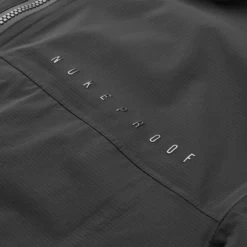 Nukeproof Blackline 2.5 Layer Packable Veste De Cyclisme Homme, Noir 8 Nukeproof Blackline 2.5 Layer Packable Veste De Cyclisme Homme, Noir -ÉQUIPEMENT DE CYCLISME nukeproof blackline 25l packable cycling jacket men black 3