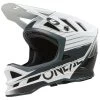 Oneal O'Neal Blade Polyacrylite Casque Delta, Blanc/noir -ÉQUIPEMENT DE CYCLISME oneal blade polyacrylite helmet delta white gray delta v23 2