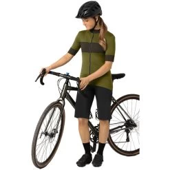 Super.natural Unstoppable Short Femme, Noir